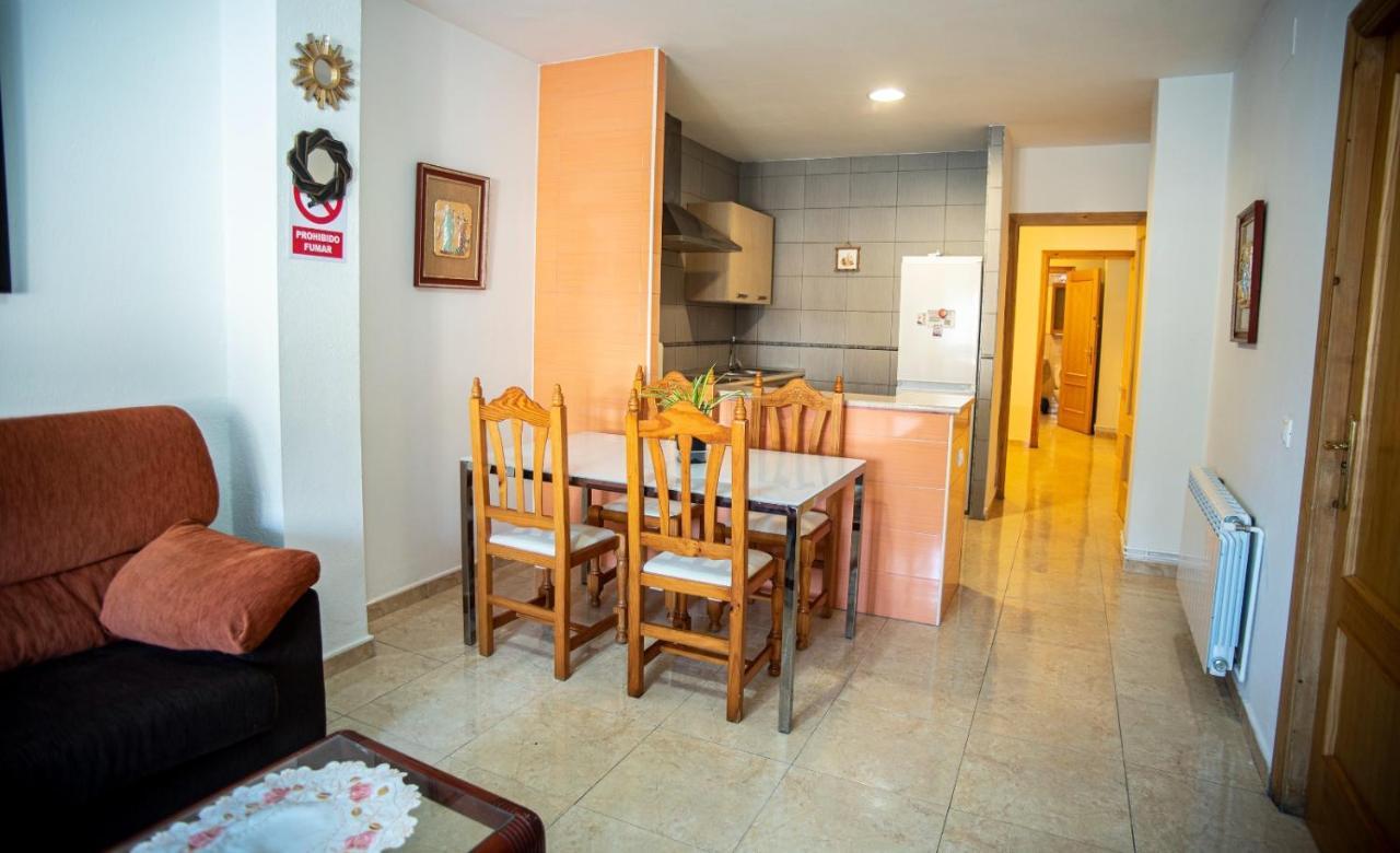 Apartamentos San Anton Villarrobledo Eksteriør bilde
