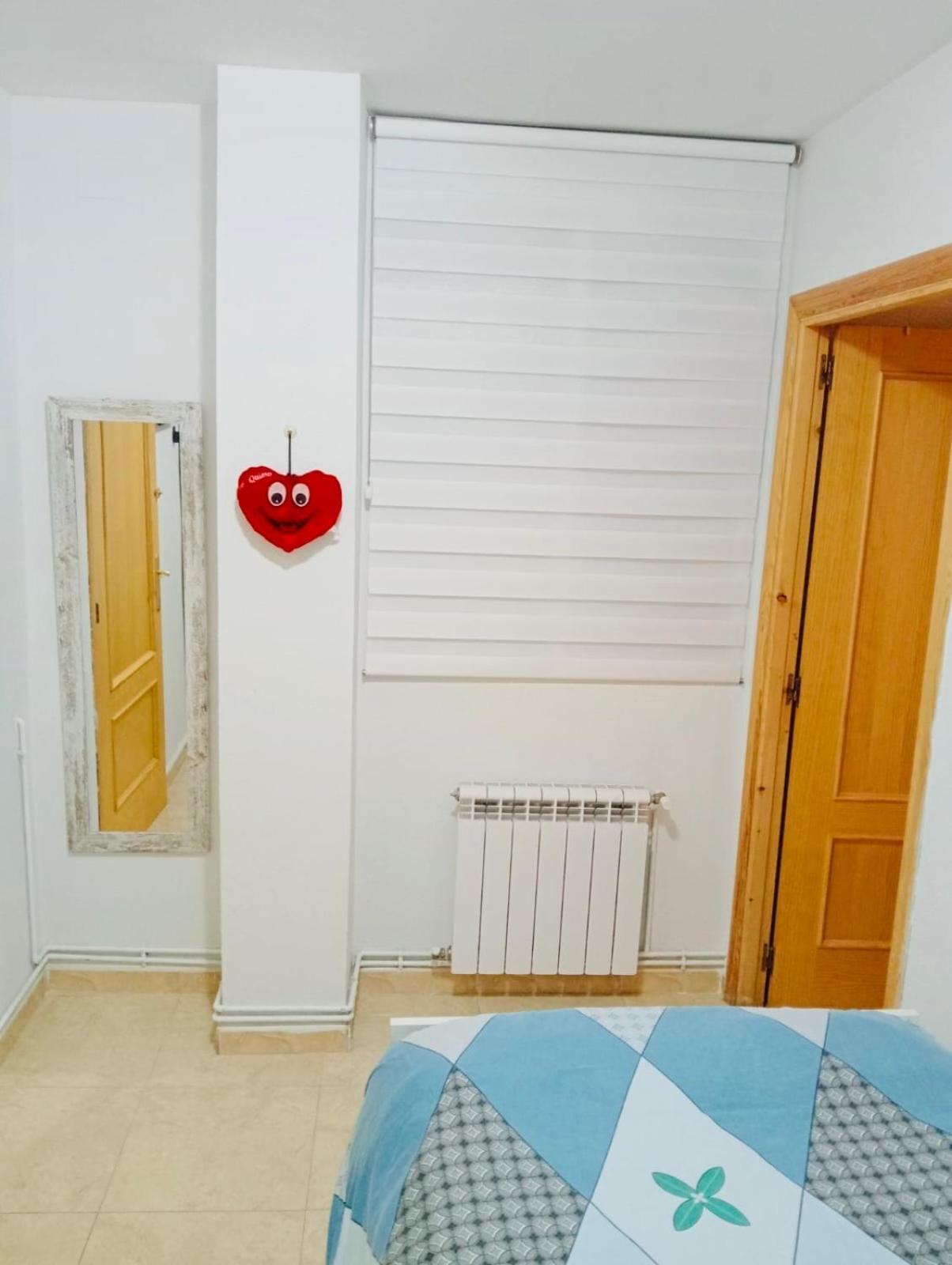 Apartamentos San Anton Villarrobledo Eksteriør bilde